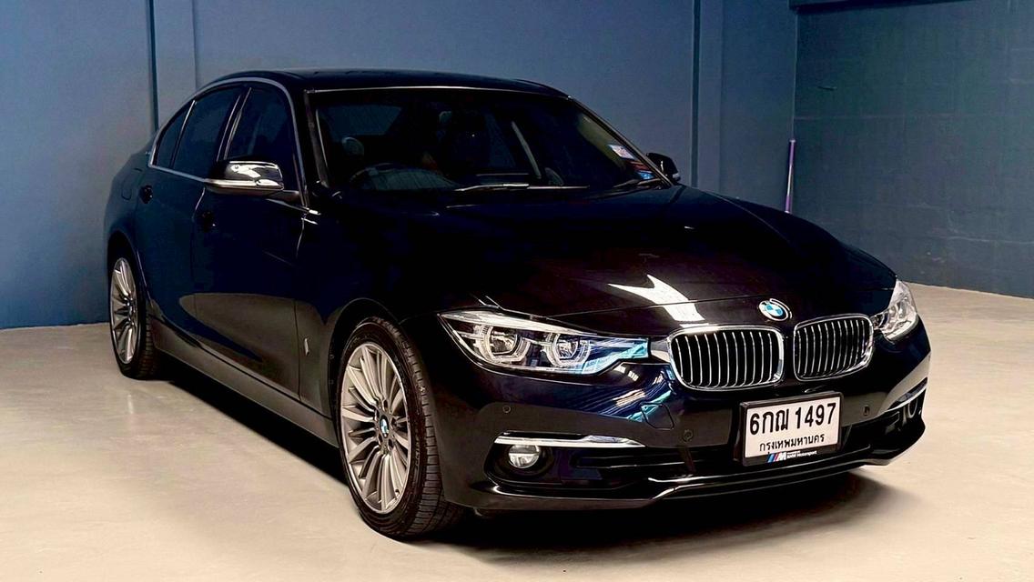 BMW 330e Luxury LCI(F30)ปี 2016488,000