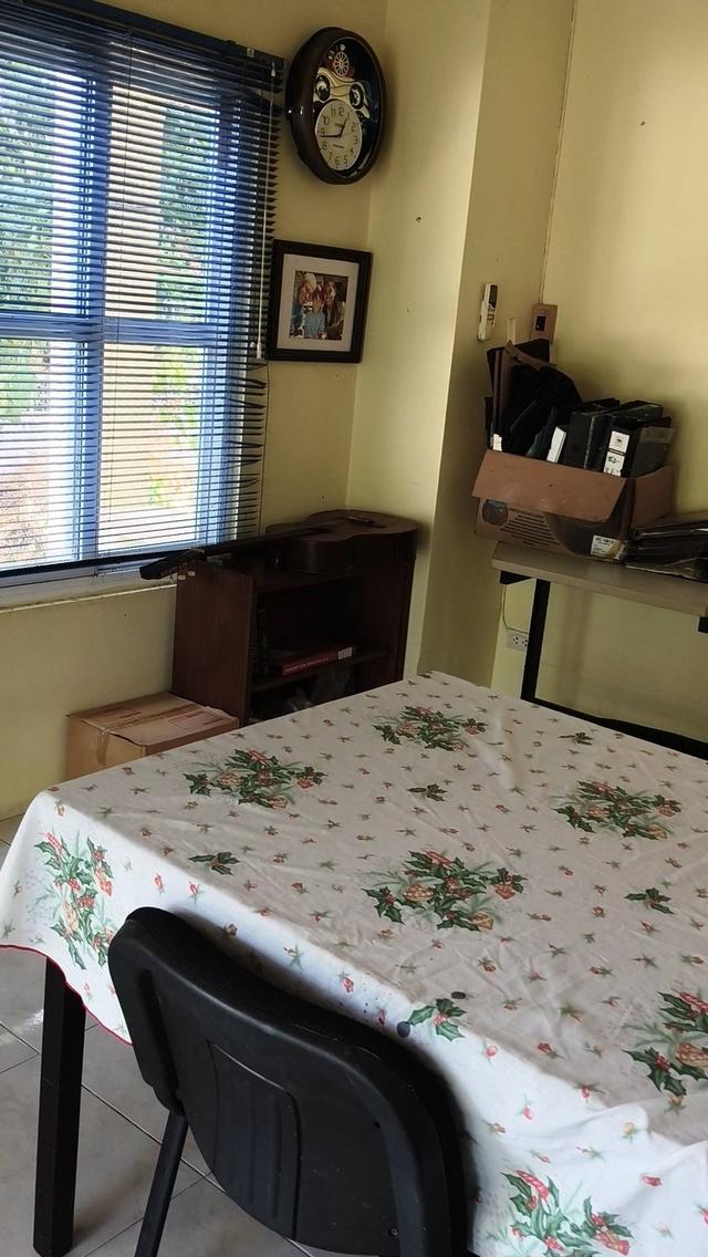 บ้านพร้อมที่ดินใจกลางบางแสน ขนาดเกือบไร่ 10