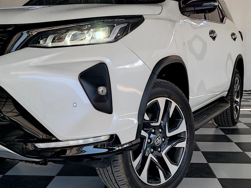 รถยนต์มือสองพร้อมใช้งาน 8