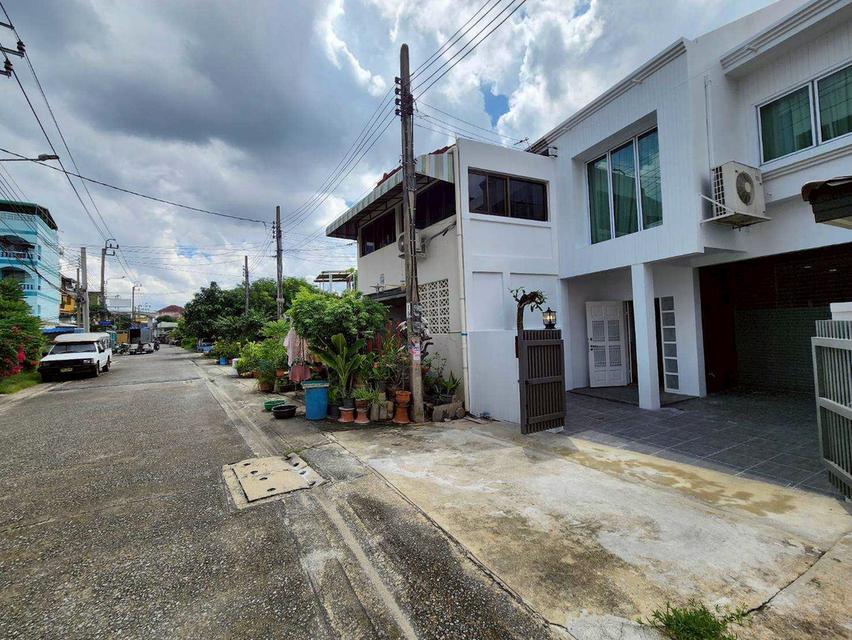 ขาย ทาวน์โฮม 2ชั้น ใกล้ BTSสถานีสามัคคี เพียง! 200เมตร ซ.ติวานนท์45 ขนาด23 ตร.ว. 2นอน 2น้ำ 2ห้องโถงใหญ่ รีโนเวทใหม่สวยมาก!ด้วยวัสดุคุณภาพ 13
