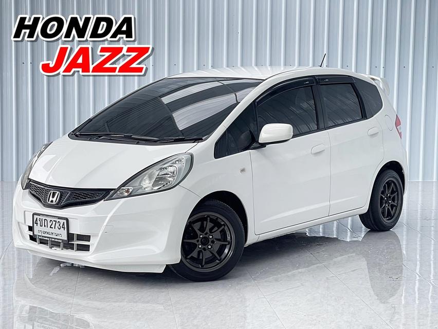 Jazz 1.5V โฉม GE เกียร์ออโต้ ผ่อนเบา