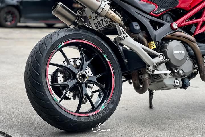 มอเตอร์ไซค์ Ducati Monster 796 สภาพดี 4