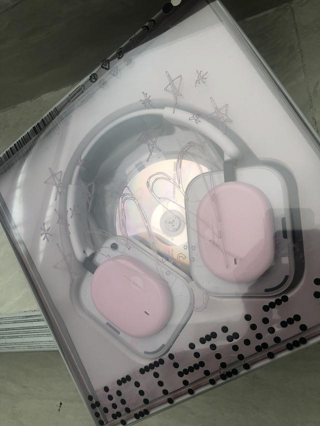 Nothing Headphones (หูฟังพร้อมเครื่องเล่นซีดี)