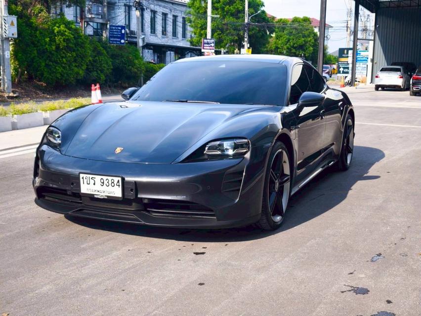 รหัสรถ KPV9384 2021 Porsche Taycan 4S สีเทา ภายในแดง