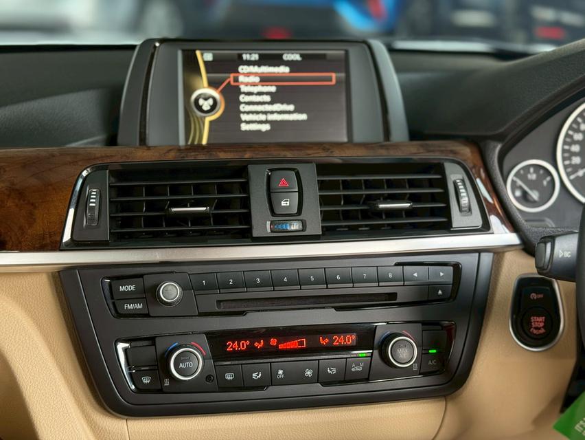 BMW 320i Luxury ปี13 รูปที่ 8