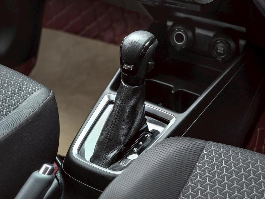 รหัสรถ CBLX8708 Suzuki Swift 1.2GL ปี 2018 (จด 2020) 16