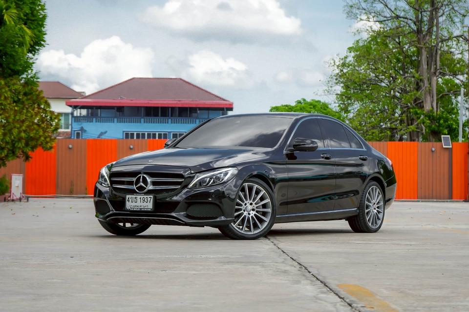 Mercedes-Benz C350e 2.0 AMG Dynamic W205 AT 2017ไมล์ 80,xxx km. !!! ราคา 639,000 บาท
