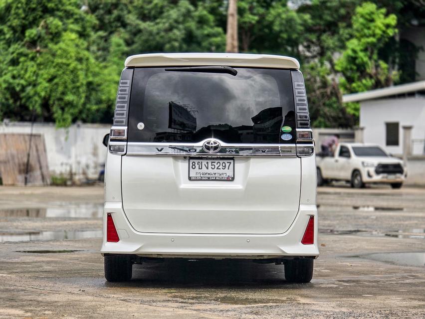 (แจ้งรหัสรถ CBLX5297) ! 🚐 TOYOTA VOXY 2.0 ZS MC 2019 จดปี 2020 รูปที่ 7