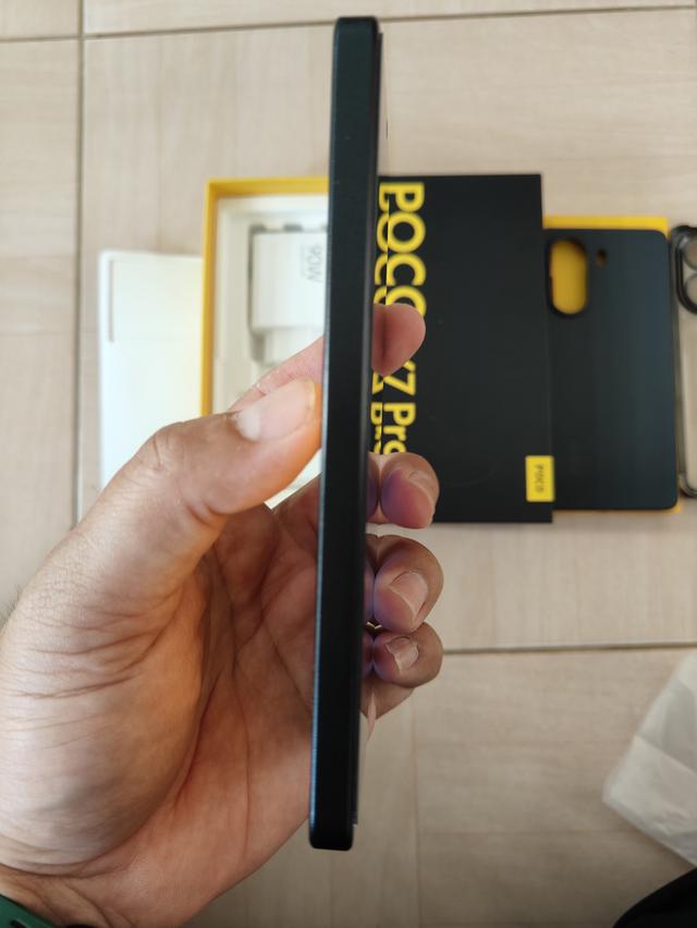 POCO X7 PRO 12/512 สีเหลืองดำ รูปที่ 6