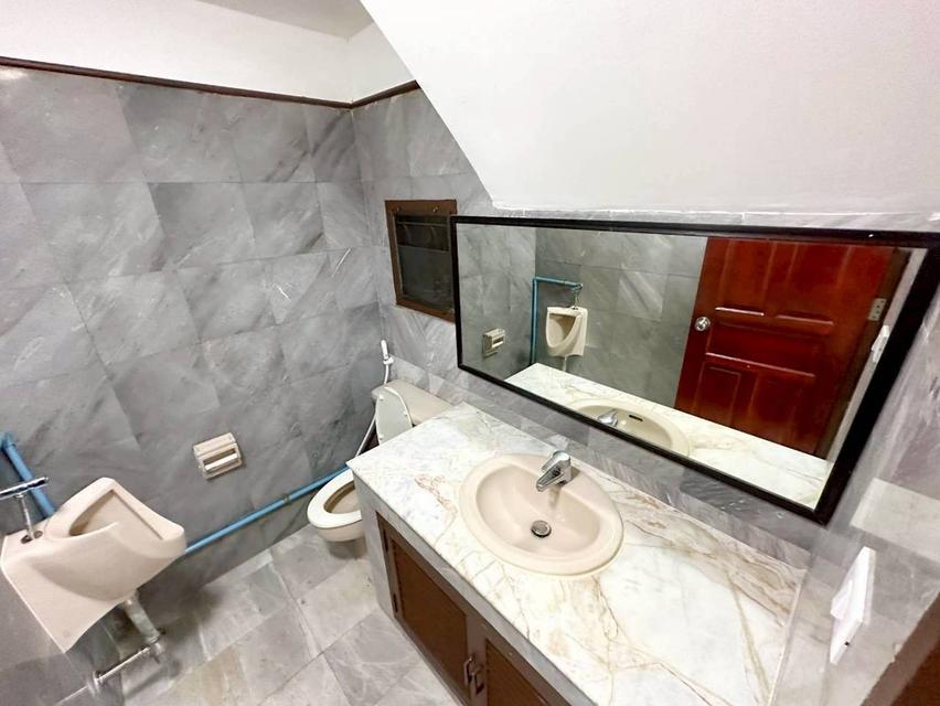 ให้เช่า บ้านแฝด 4 ชั้น ถนนสุขุมวิท 101/1 | พร้อมเข้าอยู่ 🏡 บ้านขนาดใหญ่ ฟังก์ชันครบ เหมาะอยู่อาศัยหรือโฮมออฟฟิศ เดินทางสะดวก ใกล้รถไฟฟ้า 5