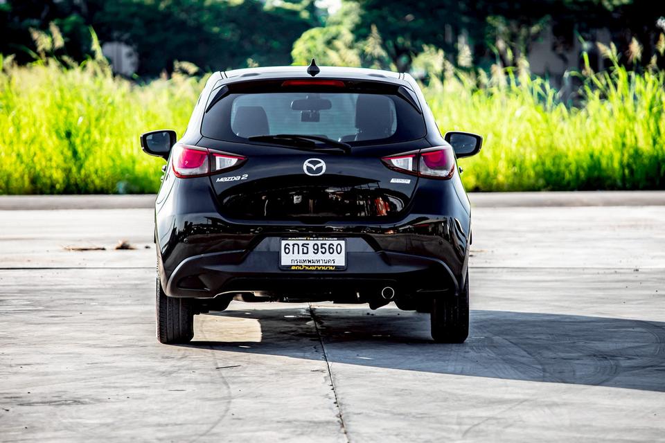 Mazda2 1.3 HighConnect Sport ปี 2017 สีดำ 7