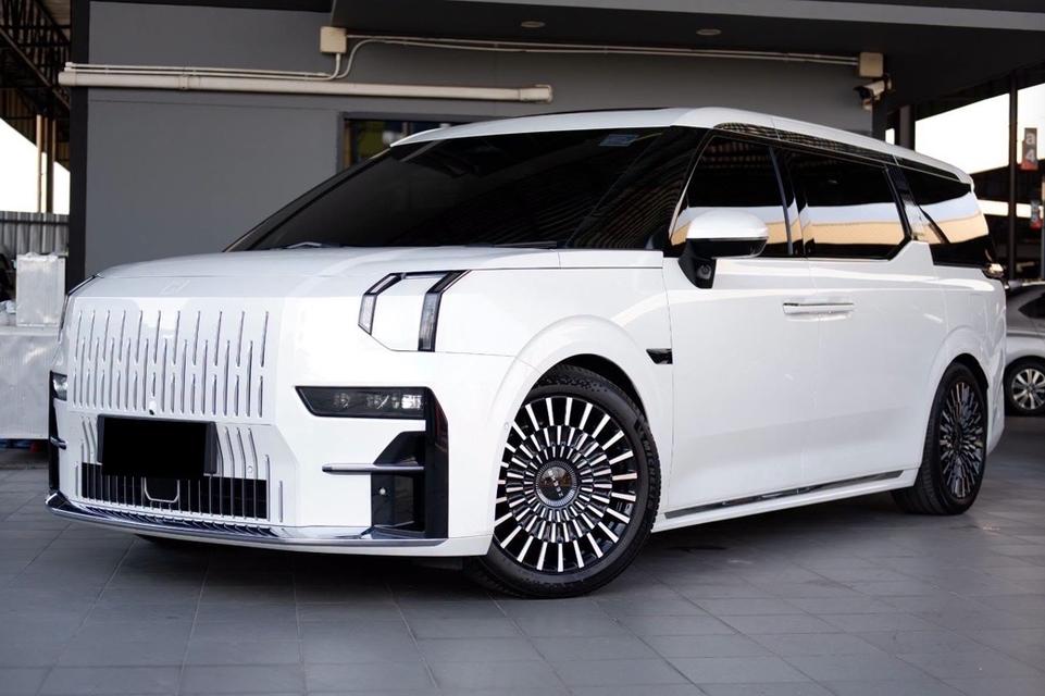 ZEEKR 009 Flagship 6-Seater Dual Motors AWD 2025💰 ราคาพิเศษเพียง 2,590,000 บาท 🔥.