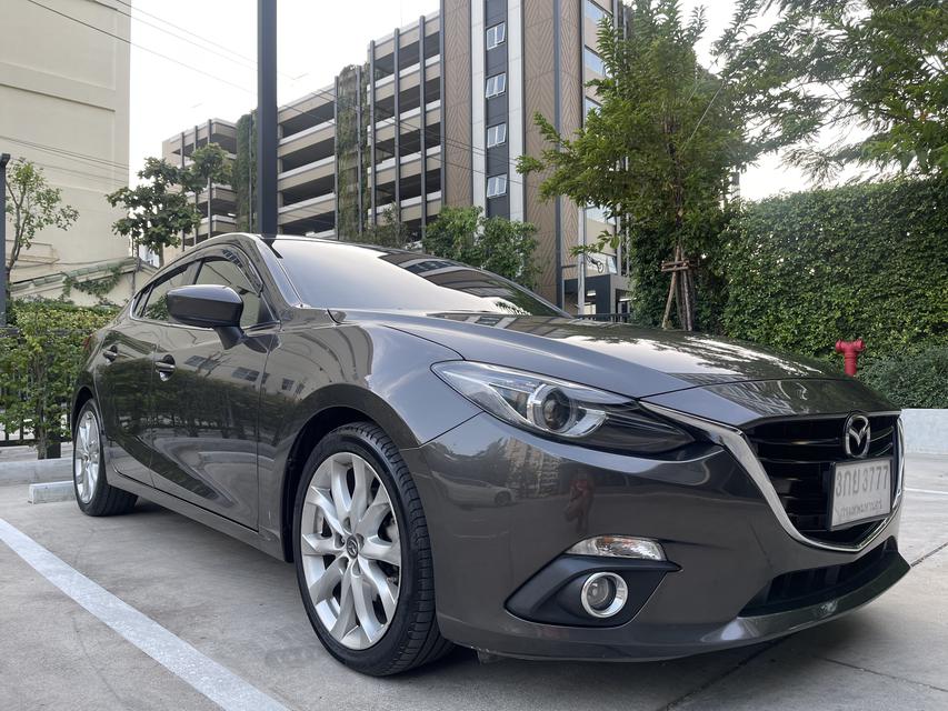 รูป Mazda 3 SKYACTIV 2.0s ปี2014 ตัว Top สีน้ำตาล ไทเทเนียม แฟลช Titanium Flash 1