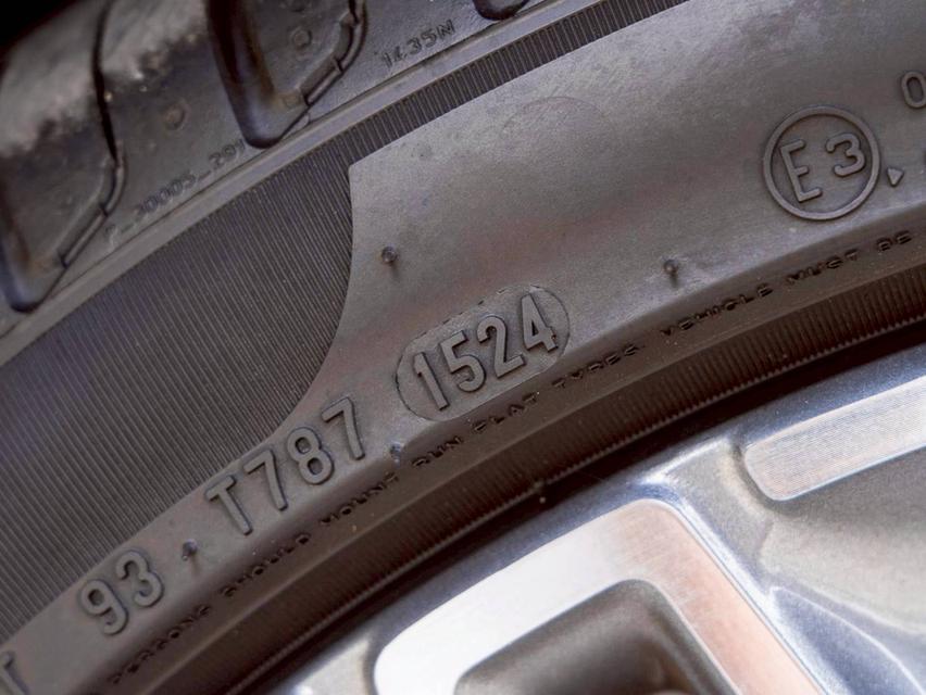 Mercedes Benz E350e AMG Dynamic Plug-in Hybrid (W213) ปีจด 2020 9