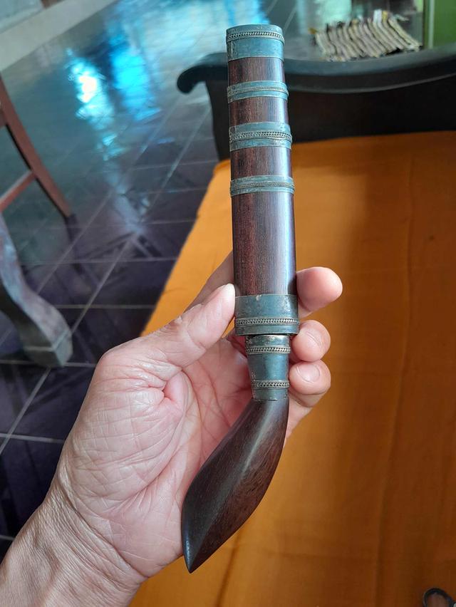 มีดหมอหลวงพ่อรุ่งวัดหนองสีนวล ด้าม+ฝักเป็นไม้พะยูงแท้