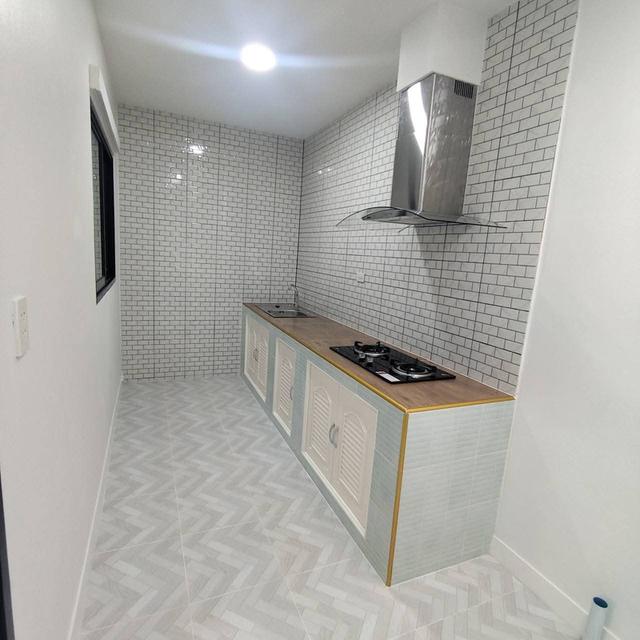 ขายบ้านทาวน์เฮ้าส์ 2ชั้น หมู่บ้านราชพฤกษ์ ลาดกระบัง-สุวรรณภูมิ ฉลองกรุง61  ถนนฉลองกรุง แขวงลำปลาทิว เขตลาดกระบัง กรุงเทพ 20