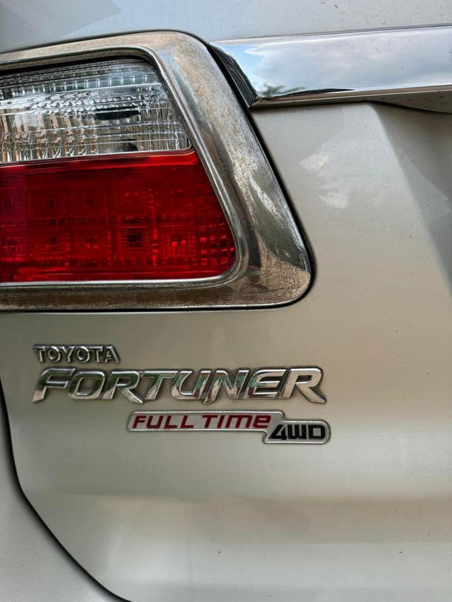 Toyota Fortuner ปี 2010 รุ่น Full - Time 4WD รถยนต์มือสอง 3