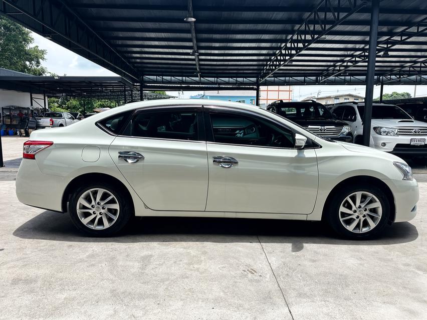 ขายรถ nissan Sylphy 1.6E CNG Sedan ปี 2015 สีขาว เกียร์ออโต้ รูปย่อยที่ 4