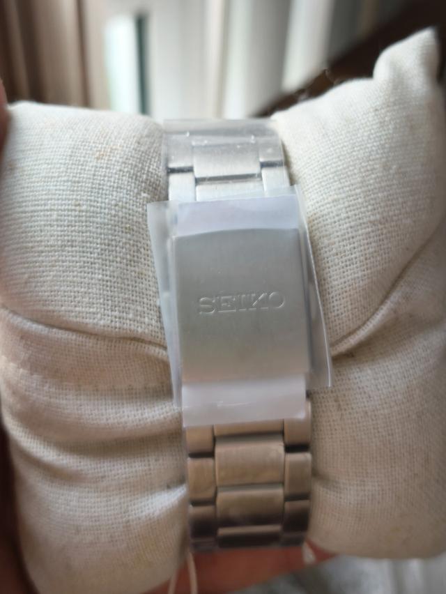 Seiko quartz SBTR031 8