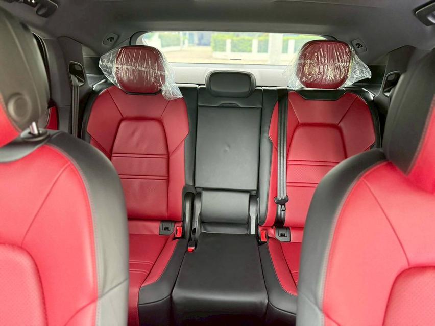 CAYENNE 3.0 HYBRID COUPE 15