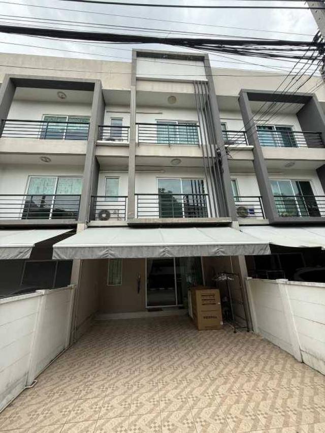 ให้เช่า ทาวน์โฮม บ้านกลางเมือง สุขุมวิท 77 3 ห้องนอน ใกล้รถไฟฟ้าอ่อนนุช17 ที่ตั้ง อ่อนนุช17, สวนหลวง 1