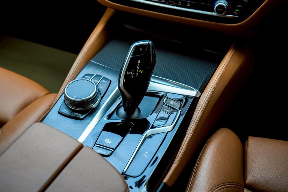 BMW 520d M Sport (LCI) G30 AT 2021 รูปที่ 11