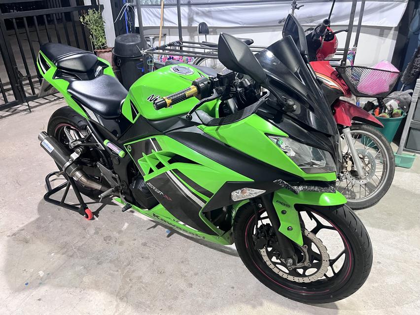 Kawasaki Ninja 300cc 2 สูบ รถบ้านปี 2013 สภาพดี เลขไมล์น้อย 16,798 เอกสารครบพร้อมชุดโอนภาษีปี 70
