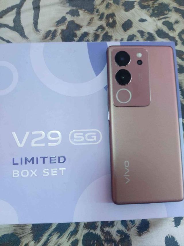 ขาย Vivo V29 เครื่องเดิมๆ