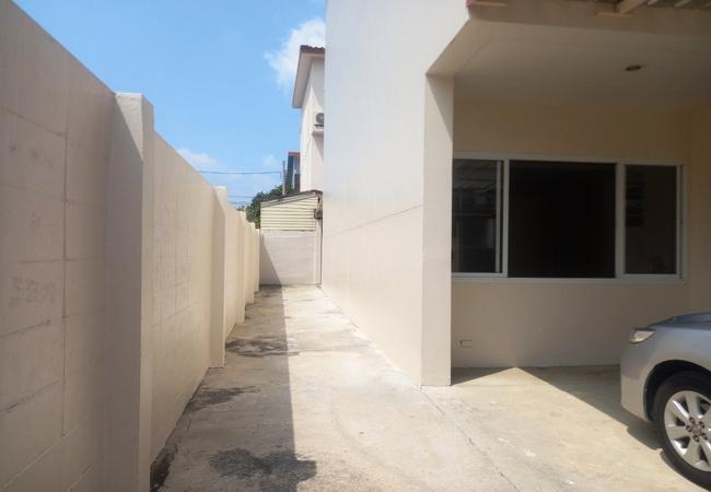 ขายทาวน์เฮ้าส์ หมู่บ้านรัชธานี 10 ซอยคู้บอน 27 ถนนรามอินทรา บางเขน กรุงเทพมหานคร 10