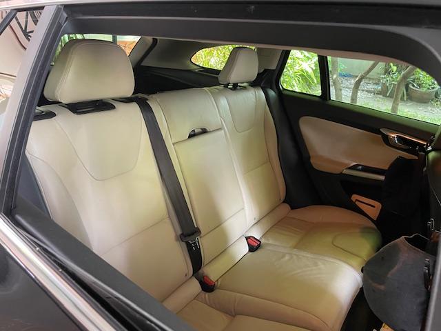 รถยนต์ VOLVO V60 DRIVe มือสอง ปี 2012 รูปที่ 5