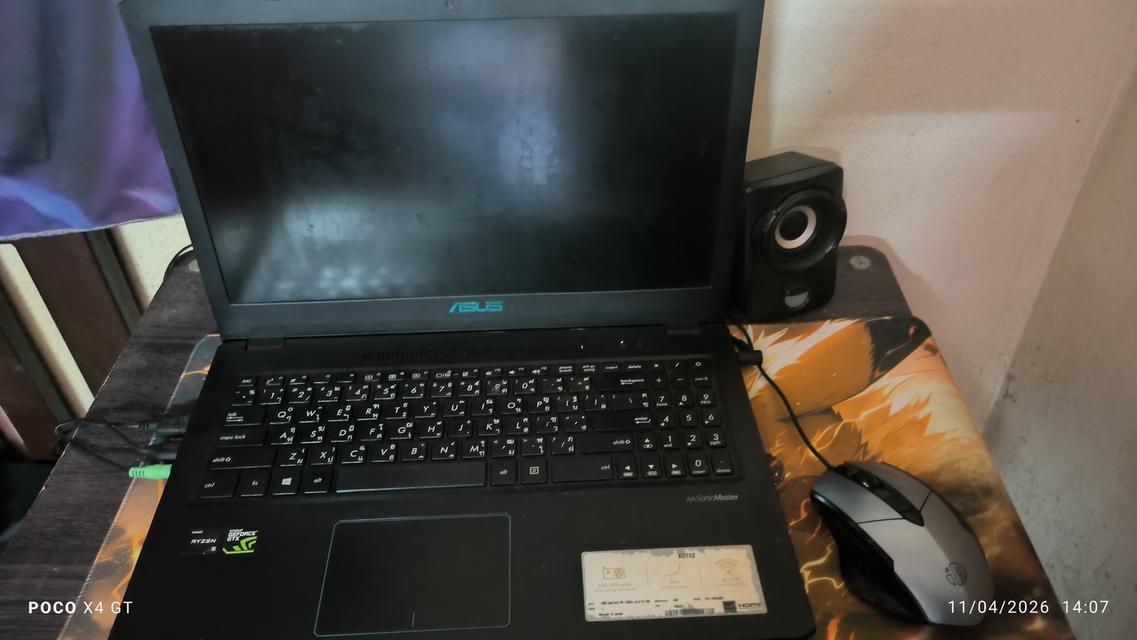 โน๊ตบุ๊ค Asus CPU AMD Quad core r5, up to3. 6hz hhd 1TB+128G memory 8GB