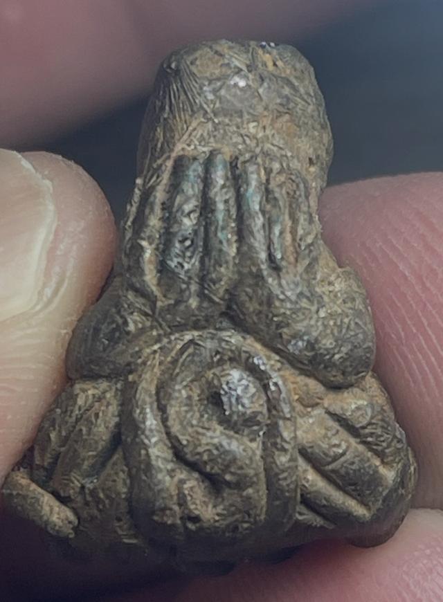 พระปิดตาหลวงปู่จันทร์ วัดโมลี