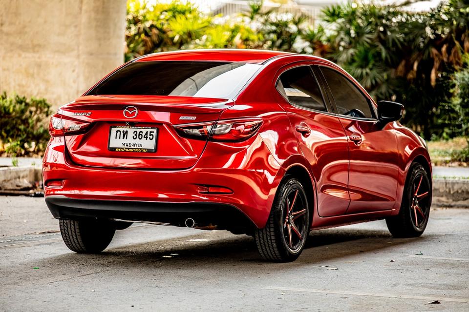 Mazda2 1.5 XD Highplus Sedan ดีเซล รุ่นท๊อป ปี 2015 สีแดง 6