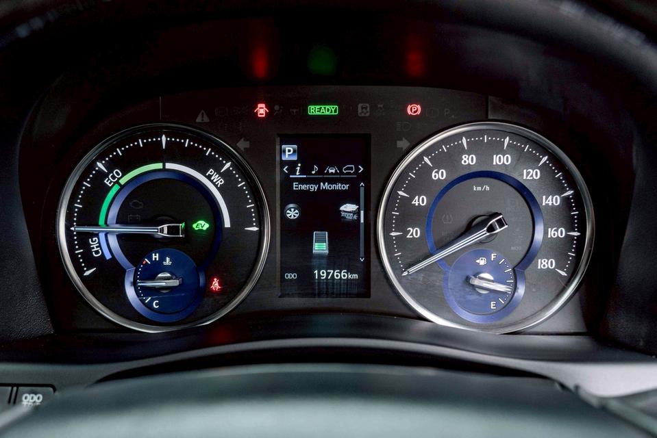 รหัสรถ NP227 TOYOTA ALPHARD HYBRID 2.5SRC PACKAGE ปีรถ : 2021 18