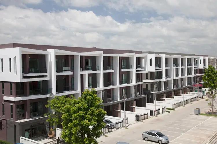 ให้เช่าตึกพ่นิชย์ บี อเวนิว วัชรพล 4