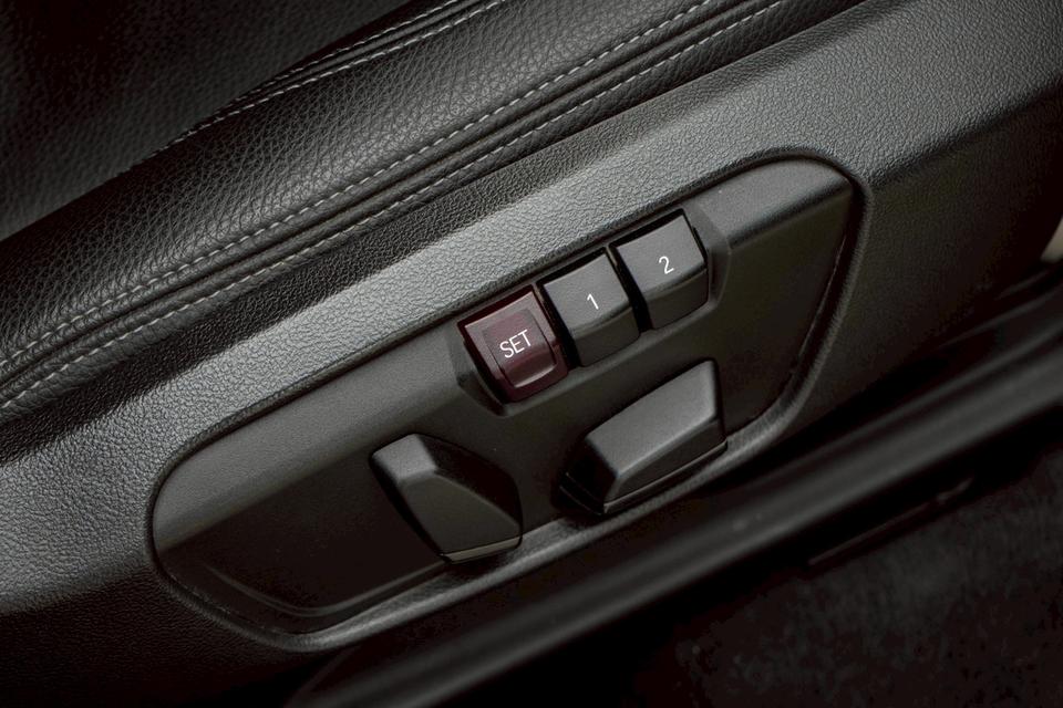 รหัสรถ CBL6262 BMW X1 2.0 sDrive20d xLine F48 AT 2022 17