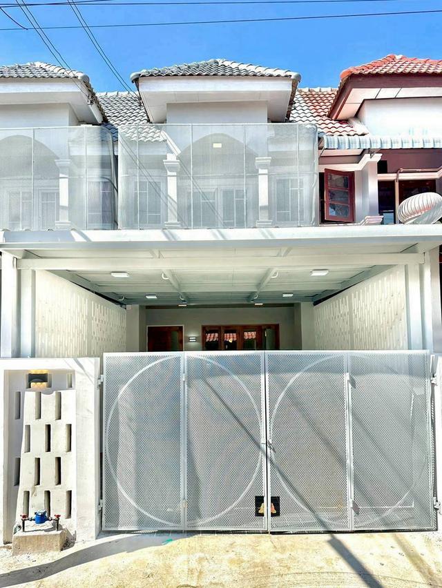 หมู่บ้านรุ่งเรือง 6 บางบัวทอง บางพู 19