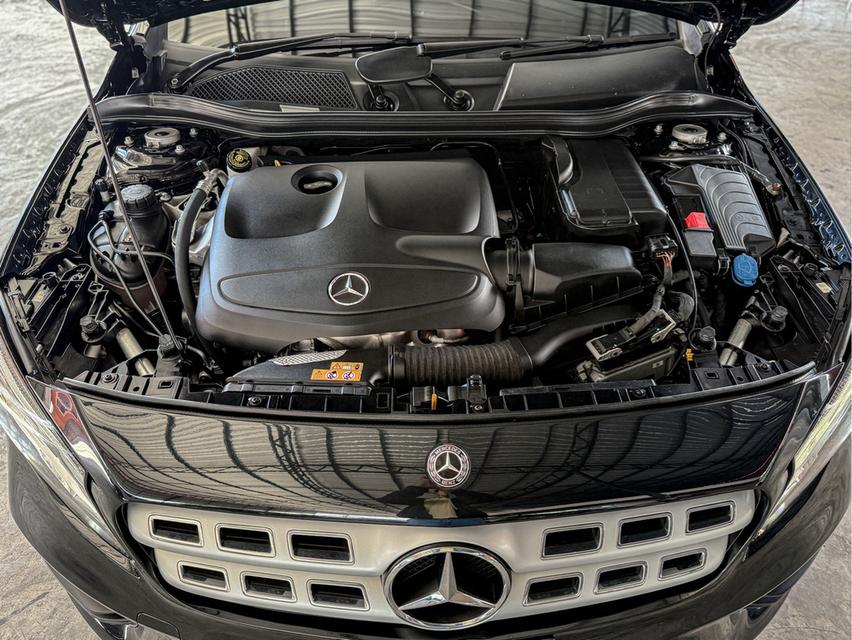 2019 BENZ GLA-CLASS, 250 AMG  14