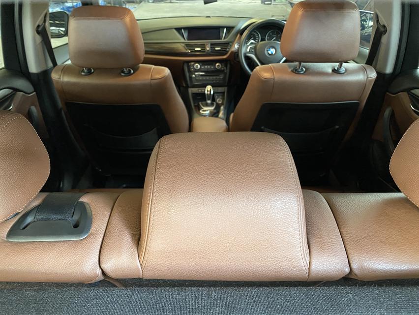 BMW X1 E84 จดทะเบียนปี 2014 เครื่องยนต์ดีเซล ประหยัดน้ำมัน 17