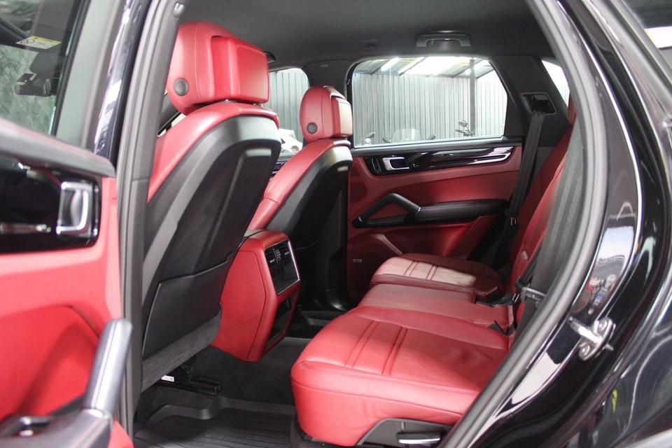 รหัสรถ JRS9431 เข้าใหม่กับ Porsche Cayenne E Hybrid 2019  18