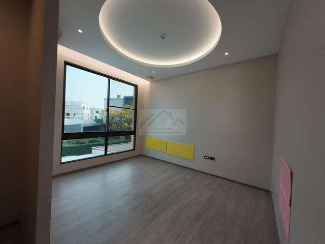 ให้เช่าทาวน์โฮม 3 ชั้น 29.9 ตร.ว. The Landmark เอกมัย-รามอินทรา Luxury ใกล้เลียบด่วน 4