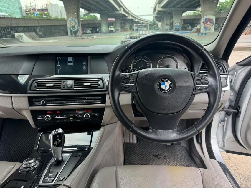 🔥ฟรีดาวน์ ซีรี่ย์5 รถสวยพร้อมใช้ ขายถูกมาก BMW 523i F10 AT ปี 2014 13