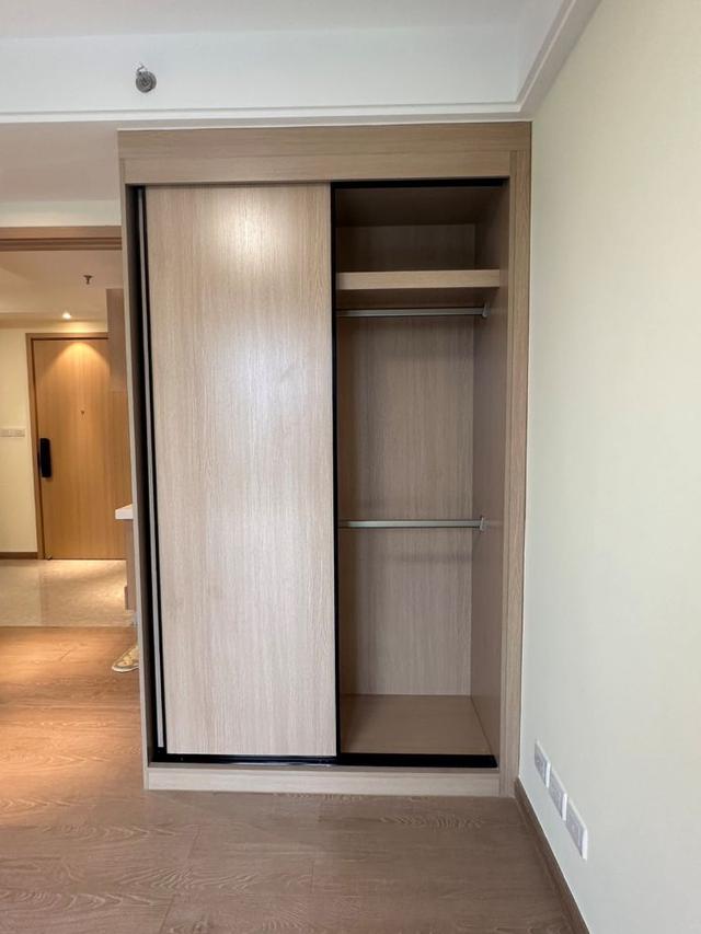 ขายคอนโด รีเกิล สาทร-นราธิวาส ชั้น 8 ทำเลดี เดินทางสะดวก 13