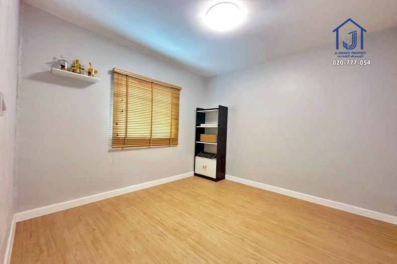 ทาวน์เฮาส์ 11