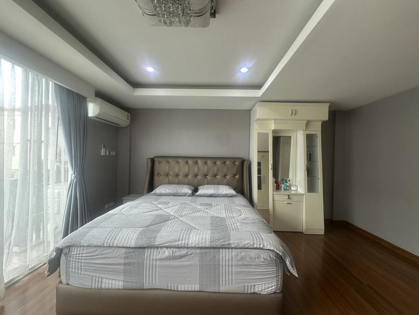 🏠ทาวน์โฮมหรู 4 ชั้น พร้อมระเบียงสวนชั้น 2 เดินได้รอบบ้าน 3 ด้าน  Rare Unit ปรัชญาโฮมทาวน์  ลาดพร้าว 71 12
