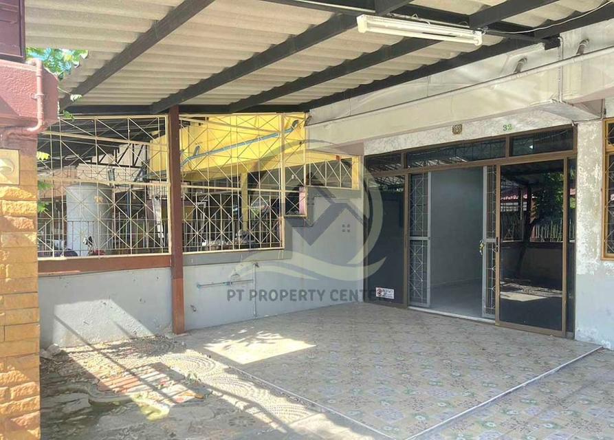 ทาวน์โฮม 2 ชั้น ต่อเติม ราคาสุดพิเศษ : โครงการสิชล กาญจนาภิเษก 3