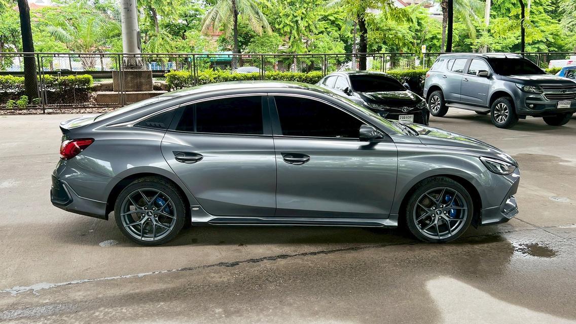 MG 5 1.5 X Sunroof AT ปี 2021 รถสวยขับดี ปี2021แท้ ตัวท๊อป ซันรูฟ