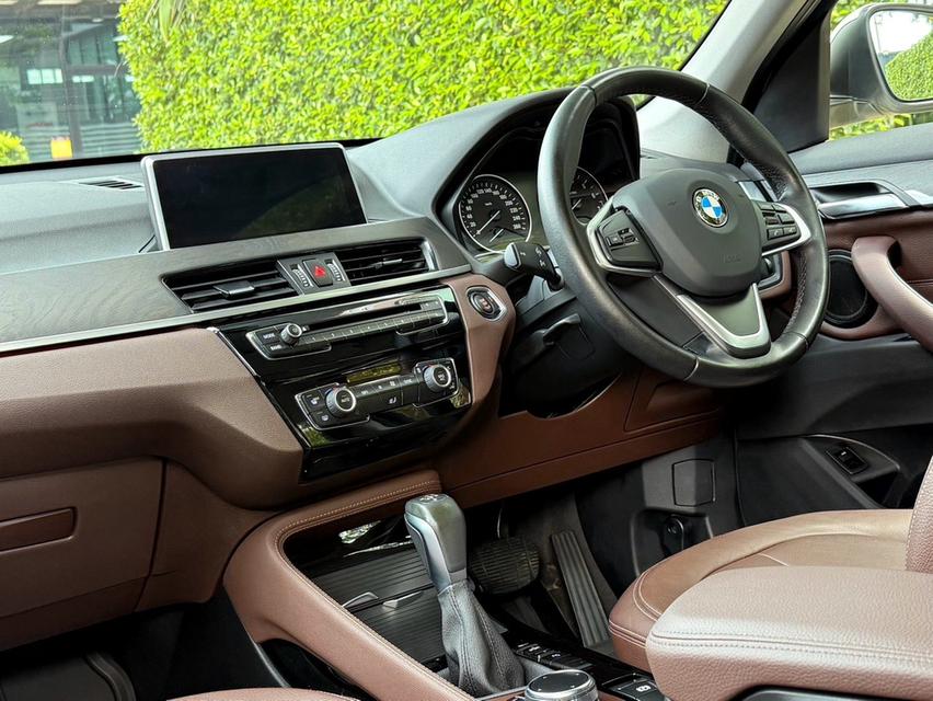 2017 BMW X1 F48 รถออกศูนย์ BMW THAILAND รถวิ่งน้อย เข้าศูนย์ทุกระยะ ไม่เคยมีอุบัติเหตุครับ 12
