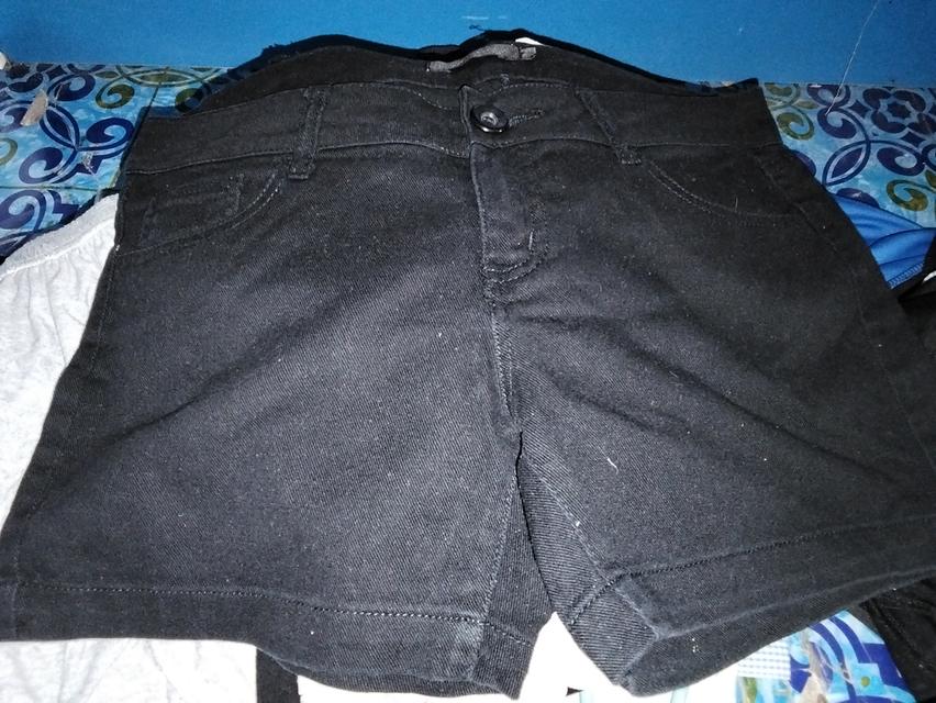 เสื้อผ้ามือสอง ราคาไม่แพง