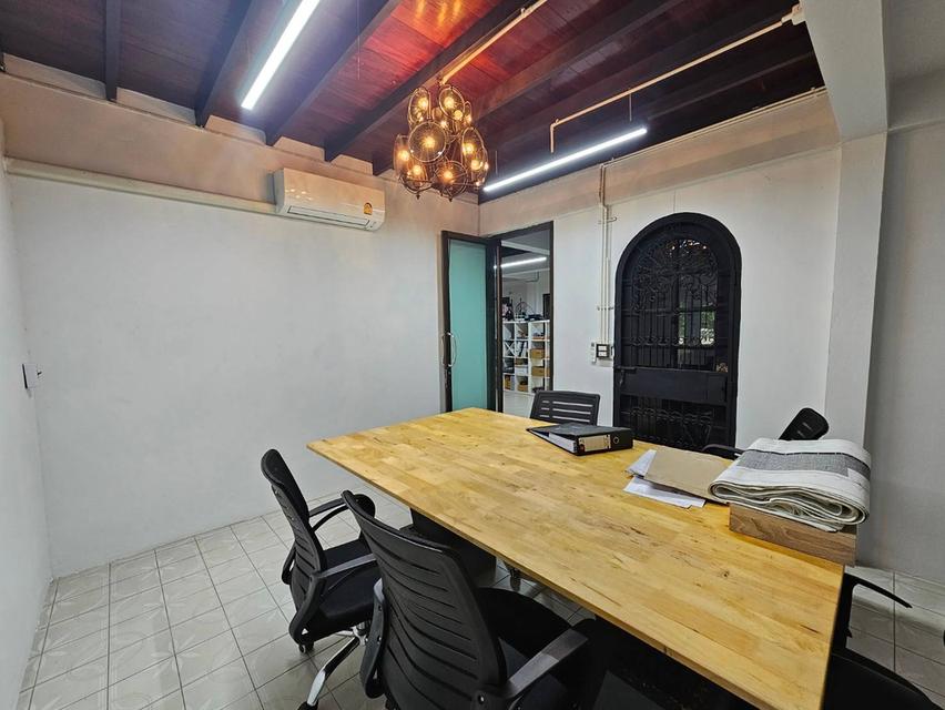 ขายบ้านพร้อมที่ดิน เนื้อที่ 190 ตร.ว. ซ.สุขาภิบาล5แยก1 2